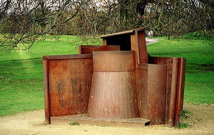 Композиция Каро Город мечты (1996) в Йоркширском парке скульптуры
