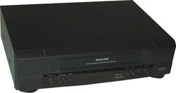 Бытовой видеомагнитофон VHS
