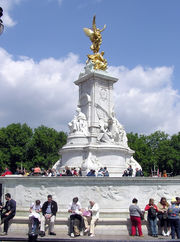 Мемориал в честь Виктории в Лондоне