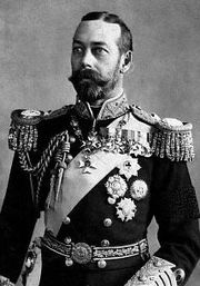 Король Великобритании Георг V был очень похож внешне на своего двоюродного брата российского императора Николая II