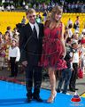 Антон Табаков с женой. Закрытие Кинотавра 2010. Звёздная дорожка