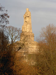 памятник Бисмарку, Гамбург