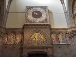 Часы в соборе Флоренции
