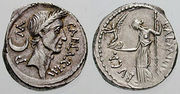 Гай Юлий Цезарь был первым человеком, чье изображение стали чеканить на монетах.