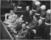 Нюрбергский процесс. Иоахим фон Риббентроп третий слева в переднем ряду