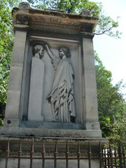 Могила Керубини на кладбище Пер-Лашез