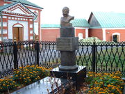 Могила Ушакова в Санаксарском монастыре