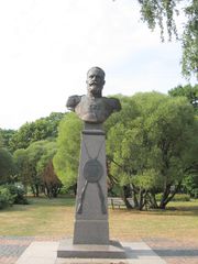 Памятник С. И. Мосину в Сестрорецке
