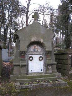 Братская могила галицко-русских писателей и журналистов, где похоронен В.Ваврик