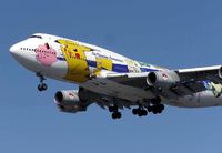 Пикачу на борту самолёта All Nippon Airways