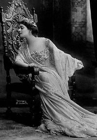 Алла Назимова в 1899 году