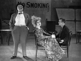 В роли Джейн Горинг в фильме «Мадам Павлин» (1920)