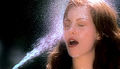 В роли Jewel (Ночь в баре Маккула, 2001)